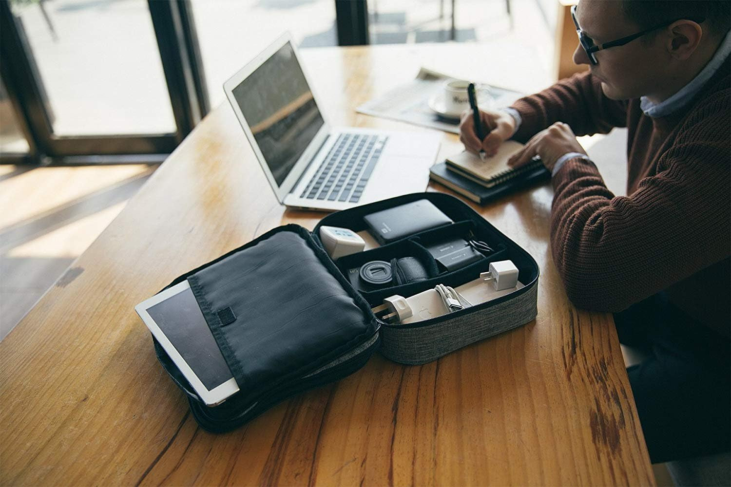 Electronic Organizer, Accessories Organizer Travel Double Layer Electronics Bag Large for 10.5 Inch Ipad Pro, Adapter, Cables, Black